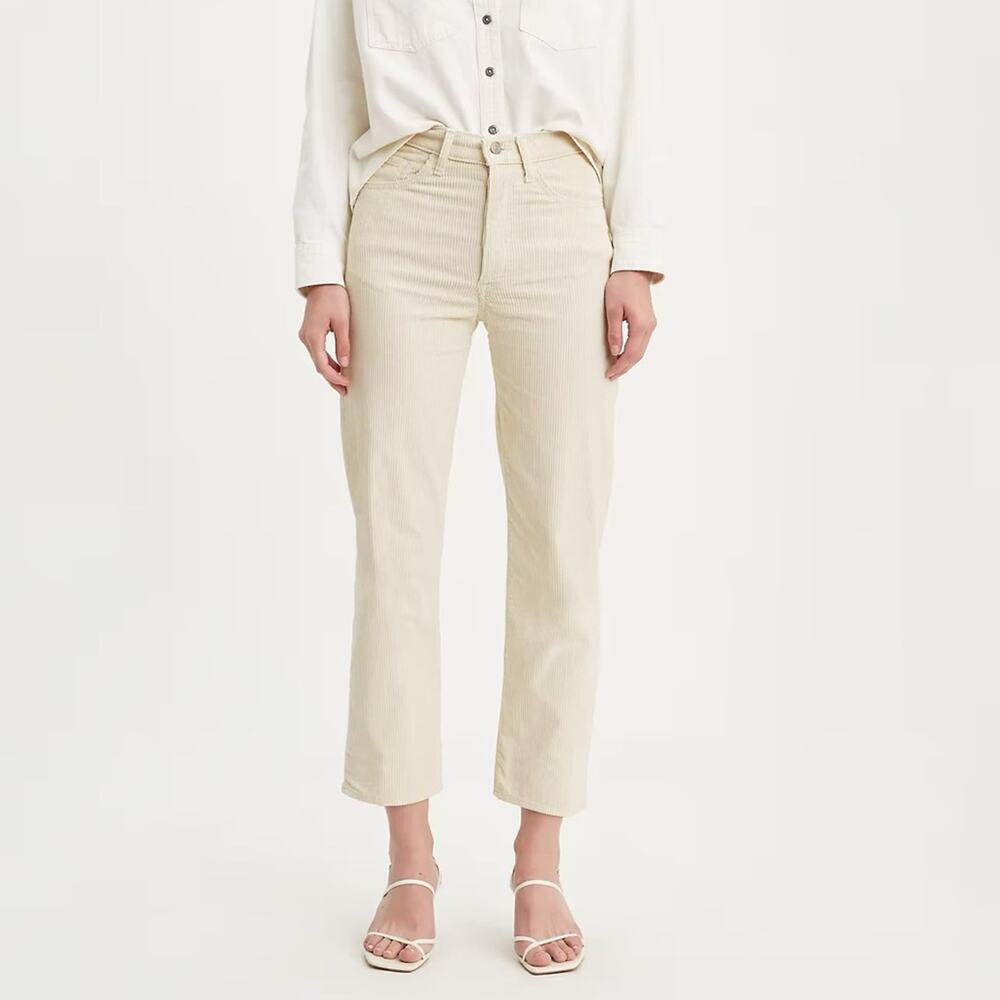 Levi's Cropped High-Rise Straight Jeans in Light Cream